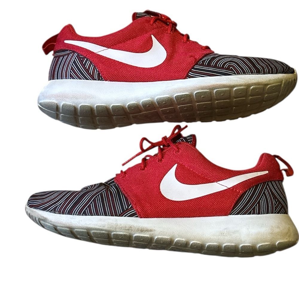 Nike Roshe One Print University Red Men’s Running Athletic Shoe Sneaker Size 9